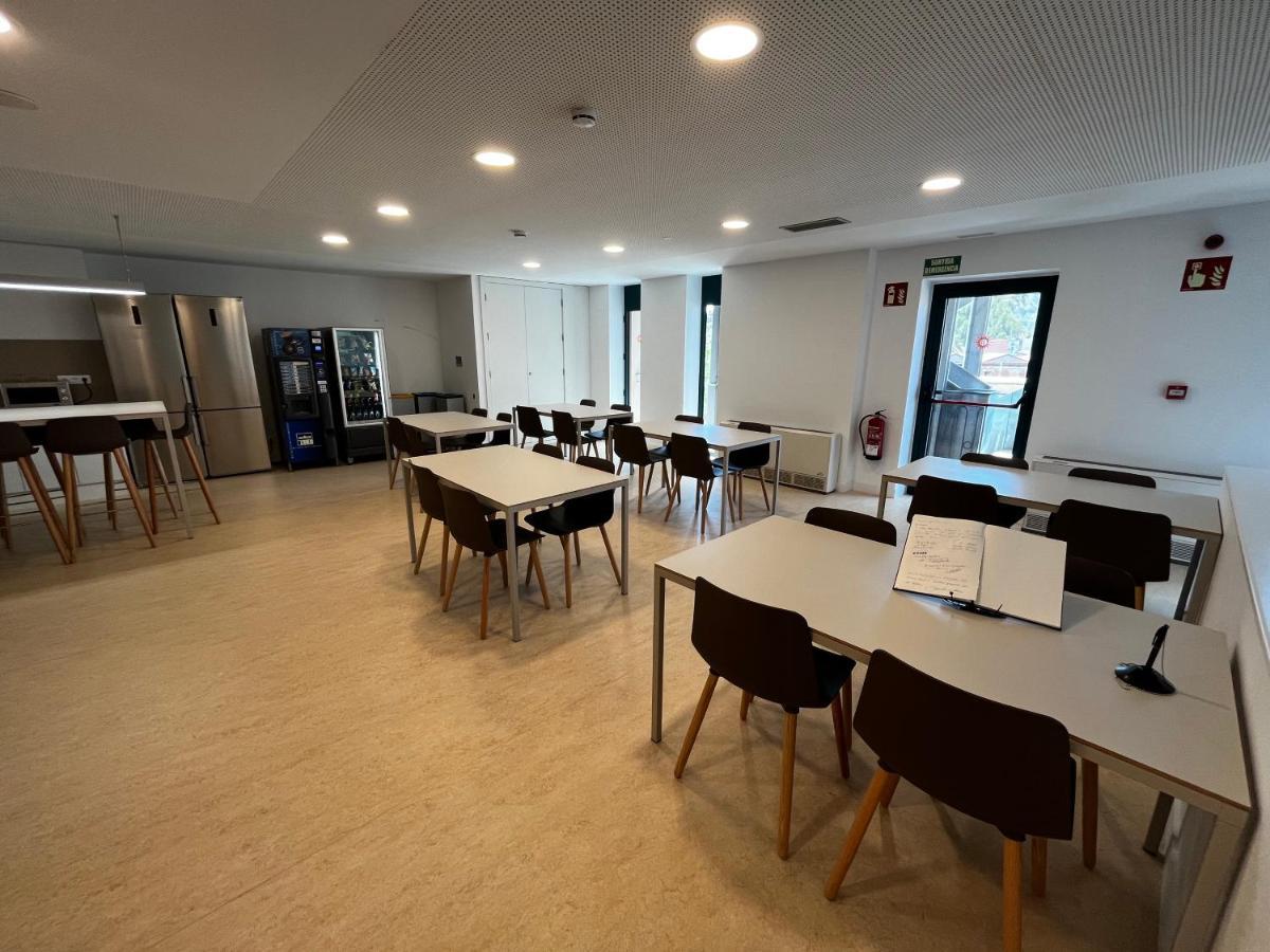 Cal Maco Alberg I Centre De Visitants Igualada Bagian luar foto